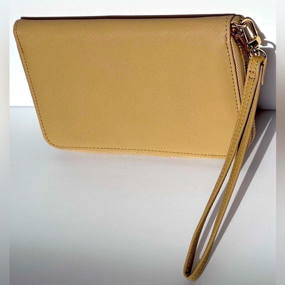 Lost & Wander Tan Worry-free Passport Zip Wallet Wristlet faux leather
